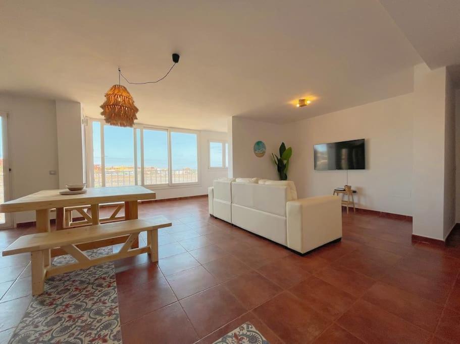 Apartamento Casa Bamboo Corralejo, Espacioso, Piscina Y Parking 外观 照片