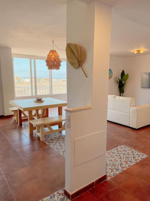 Apartamento Casa Bamboo Corralejo, Espacioso, Piscina Y Parking 外观 照片