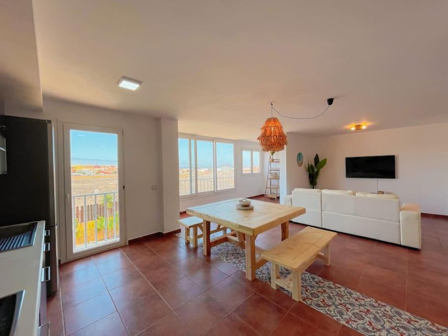 Apartamento Casa Bamboo Corralejo, Espacioso, Piscina Y Parking 外观 照片